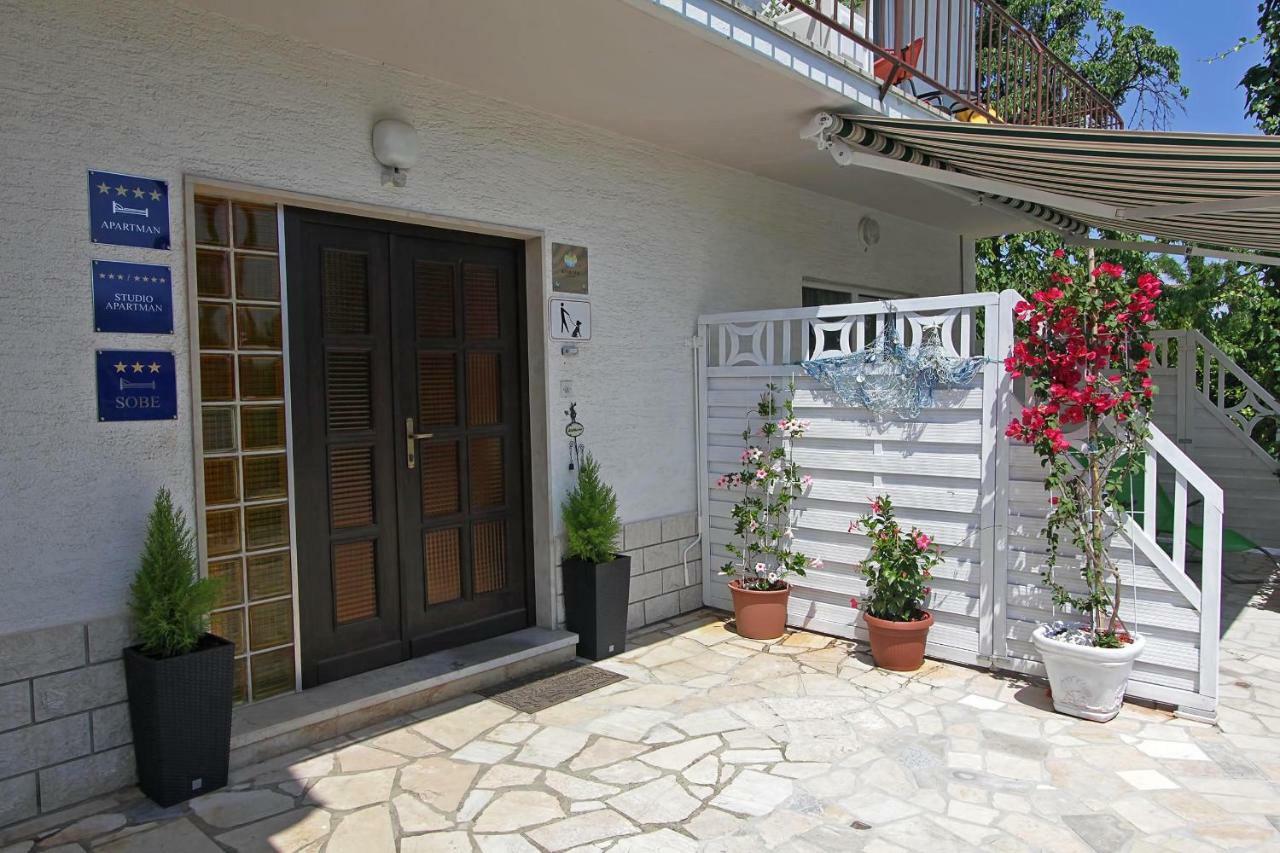 Guesthouse Villa Stanger لوفغان المظهر الخارجي الصورة